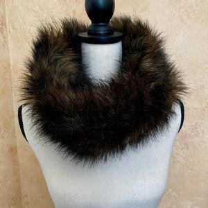 Gorgeous Michael Kors Faux Fur Neck Scarf